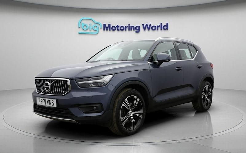 Used Volvo XC40 Inscription 197 HP (144 kW) 2021 Blue SUV