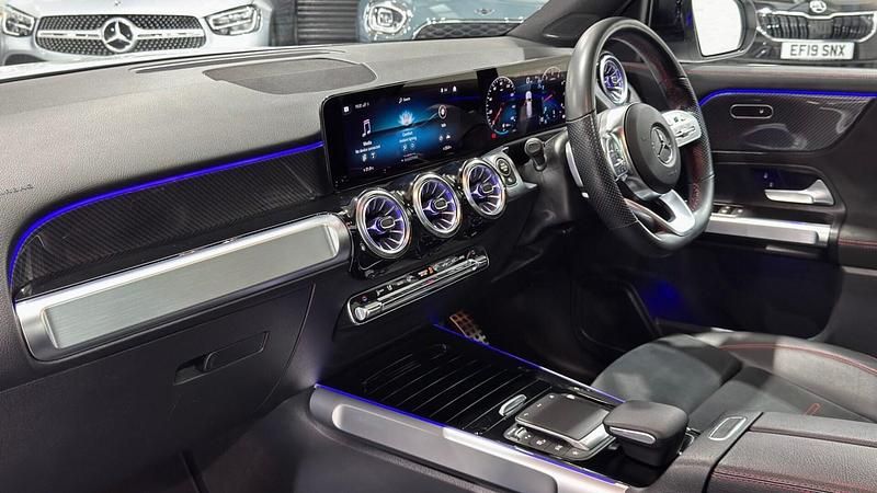 Used Mercedes GLB200 AMG Line Premium Plus 163 HP (119 kW) 2022 White SUV