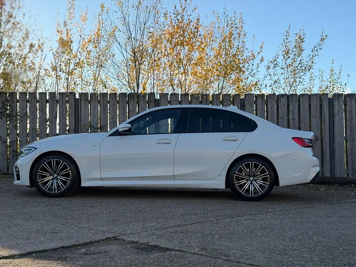 Used BMW 320 M Sport 2019 White Sedan
