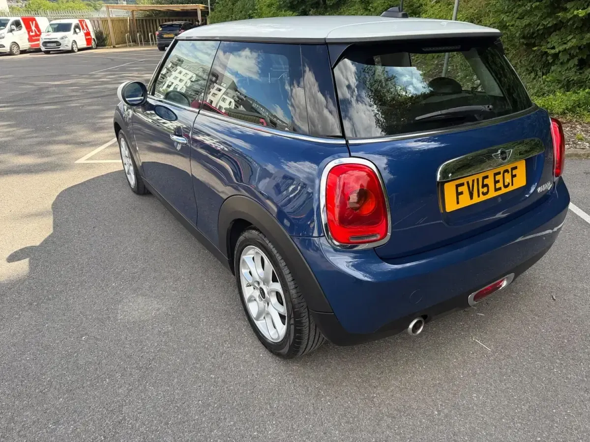 Used Mini Cooper D Hatch 2015 Blue Hatchback