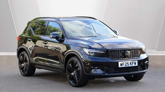 Used 2025 Volvo XC40 Plus SUV | £33,750 (A bit pricey) - Image 1/3