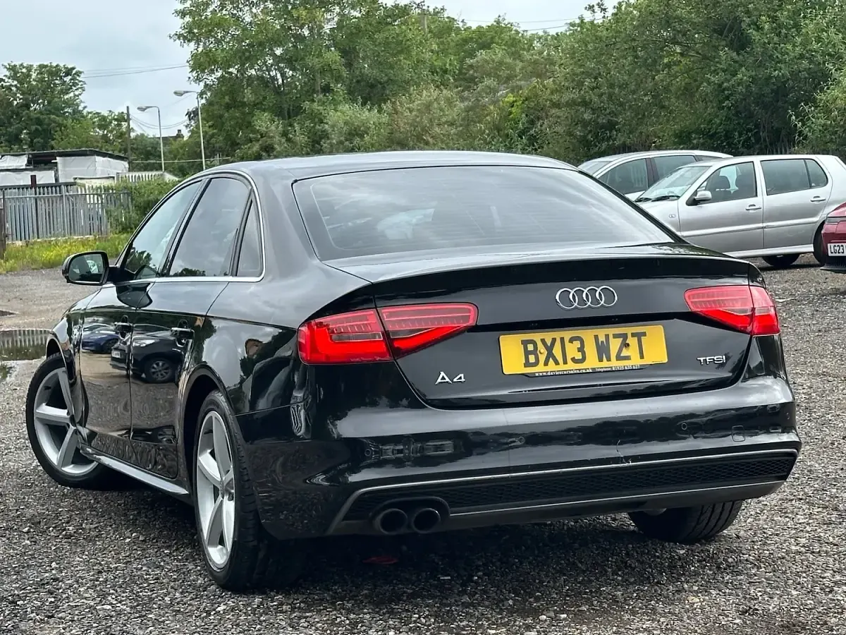 Used Audi A4 S-Line 170 HP (125 kW) 2013 Black Sedan