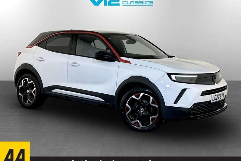 White Used 2022 Vauxhall Mokka SRi SUV | £12,495 (Fair price) - Image 1/1