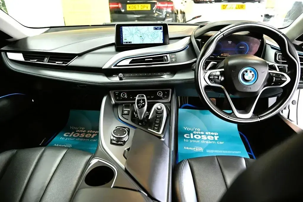 Used BMW i8 Sport Line 362 HP (266 kW) 2015 Grey Coupe