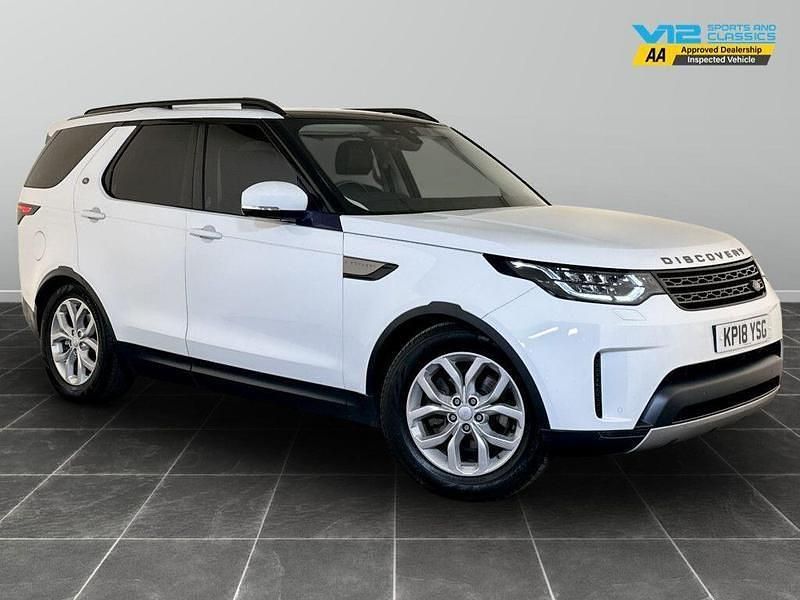 White Used 2018 Land Rover Discovery 5 SE SUV | £17,295 (Super price) - Image 1/2