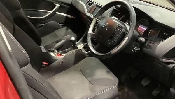 Used Citroën C5 VTR Sport 110 HP (80 kW) 2010 Red Estate