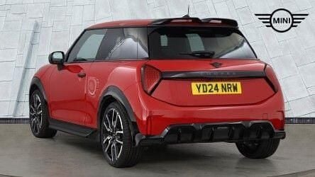 Używany Mini Cooper Hatch 154 KM (113 kW) 2024 Czerwony Hatchback