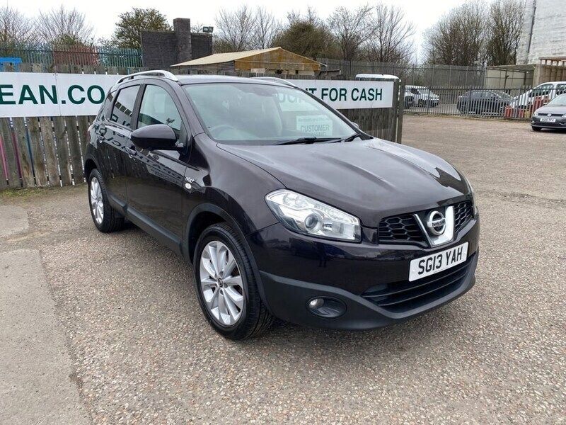 Black Used 2013 Nissan Qashqai N-TEC SUV | £5,495 (A bit pricey) - Image 1/4