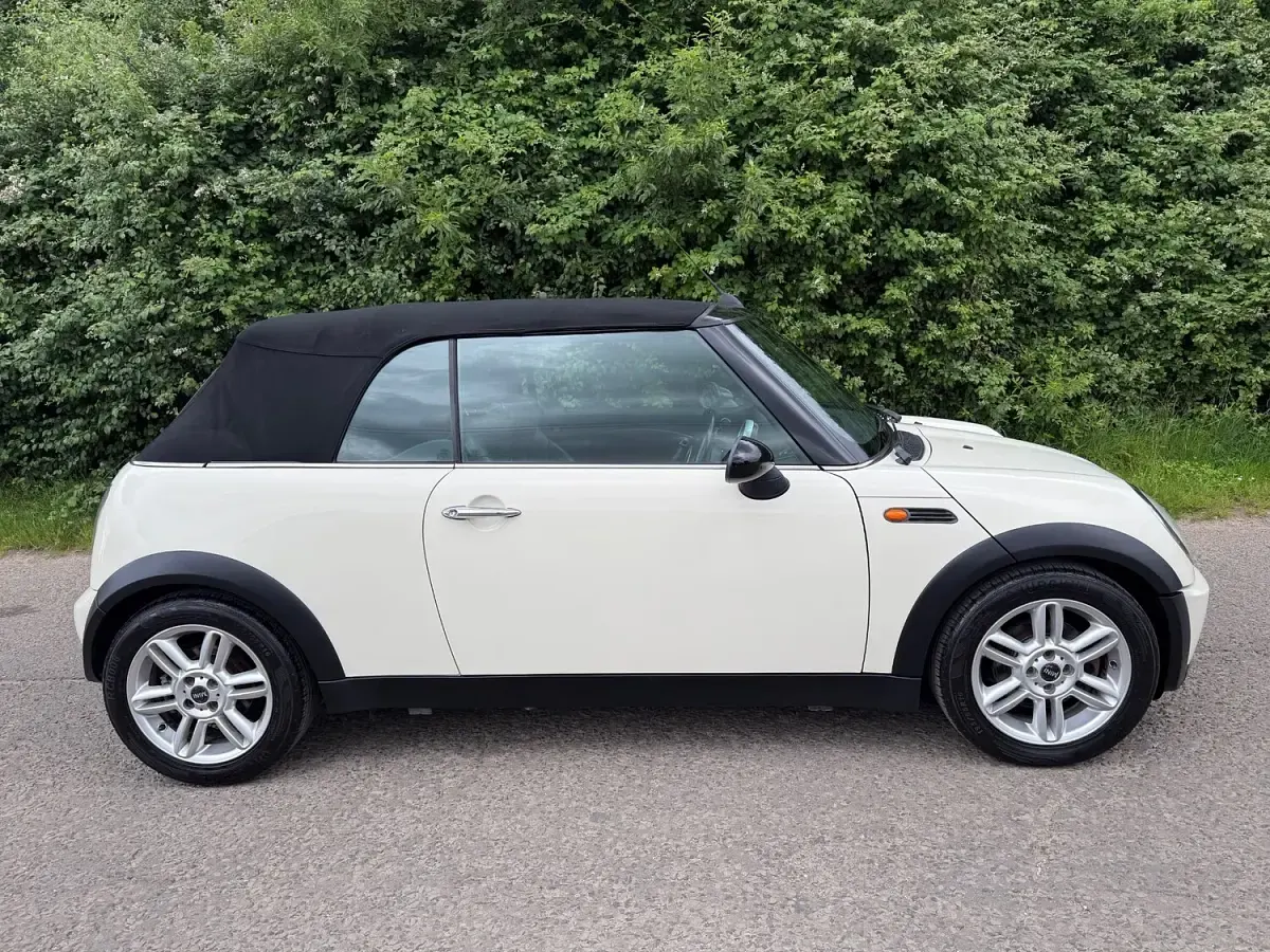 Used Mini Cooper Cabriolet 2006 White Cabriolet