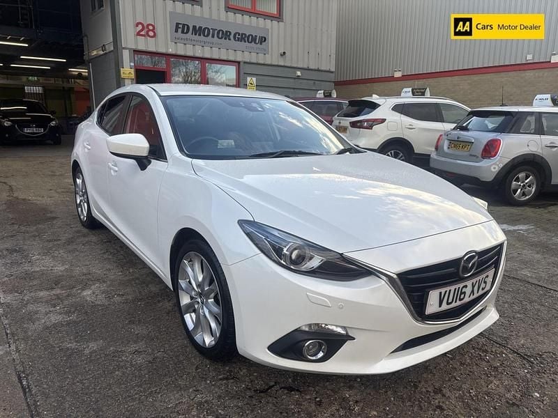 Used Mazda 3 Inclusive 105 HP (77 kW) 2016 White Sedan