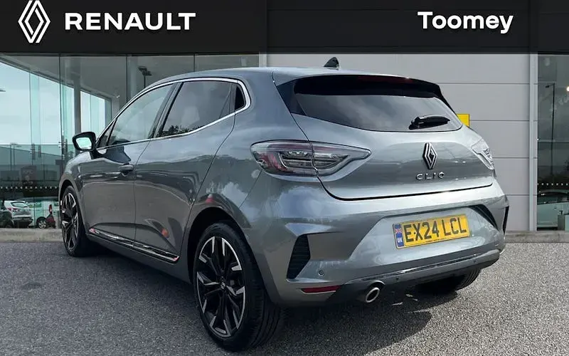 Used Renault Clio V Techno 90 HP (66 kW) 2024 Grey  Hatchback
