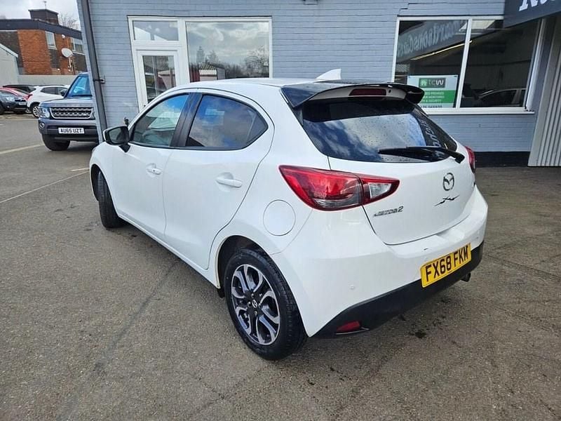 Used Mazda 2 Inclusive 90 HP (66 kW) 2018 White Hatchback