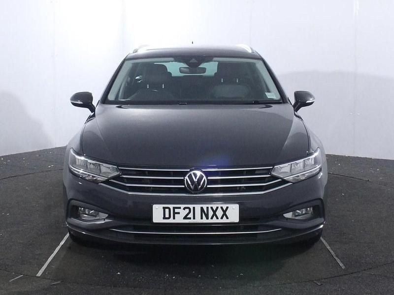 Used VW Passat SEL 150 HP (110 kW) 2021 Grey Estate