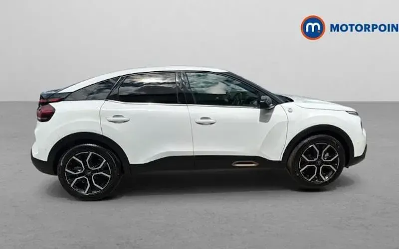 Used Citroën e-C4 100 kW (136 HP) 2022 White Hatchback