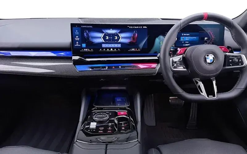 New BMW M5 727 HP (534 kW) 2026 Sedan