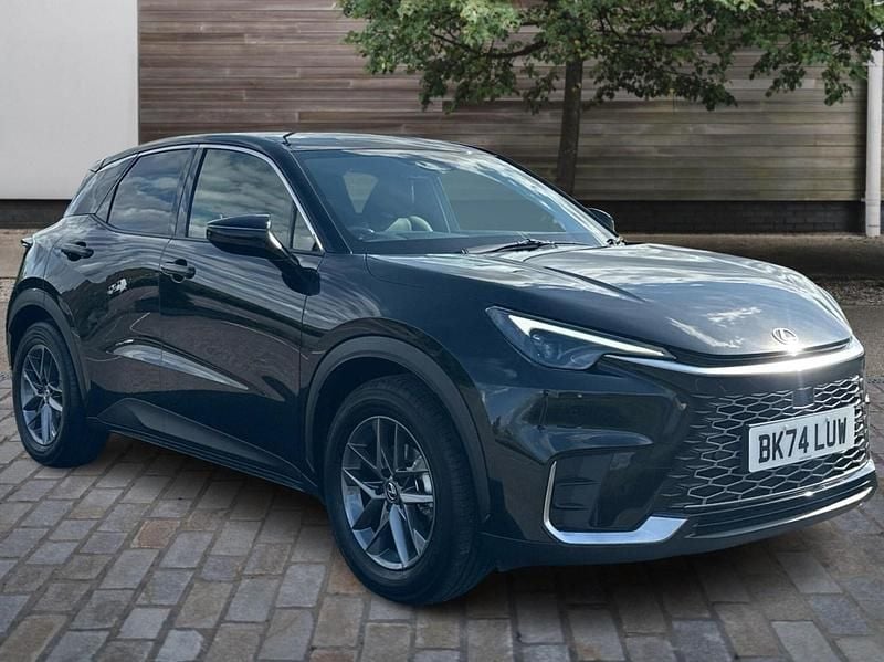 Black Used 2024 Lexus LBX SUV | £30,990 (A bit pricey) - Image 1/4