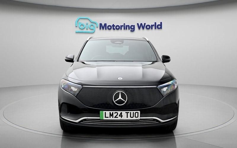 Begagnad Mercedes EQA250+ Edition 139 kW (190 HK) 2023 Svart SUV