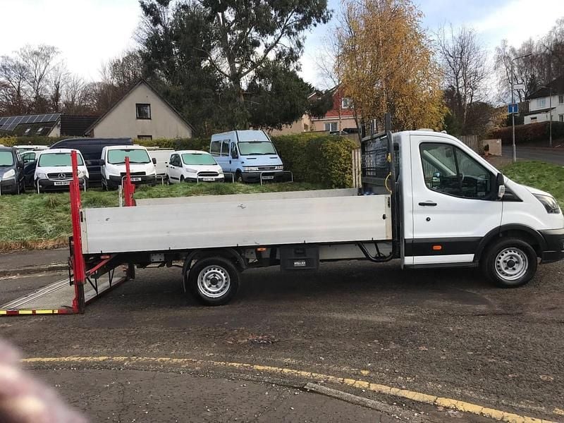 Usado Ford Transit S 130 CV (95 kW) 2021 Blanco Descapotable
