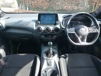 Used Nissan Juke N-Connecta 117 HP (86 kW) 2020 Grey SUV