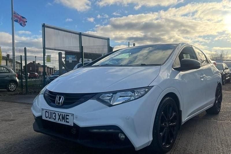 White Used 2013 Honda Civic EX Hatchback | £4,750 (Good price) - Image 1/1