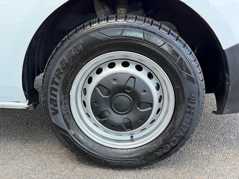 Begagnad Ford Transit Custom 104 HK (76 kW) 2020 Vit