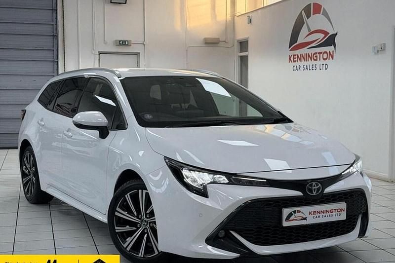Used Toyota Corolla Design 2023 White Estate