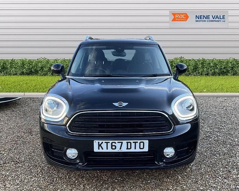Used Mini Cooper D 150 HP (110 kW) 2017 Black Hatchback