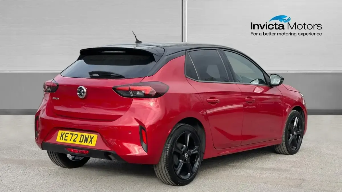 Second-hand Vauxhall Corsa 75 CP (55 kW) 2023 Roșu Hatchback