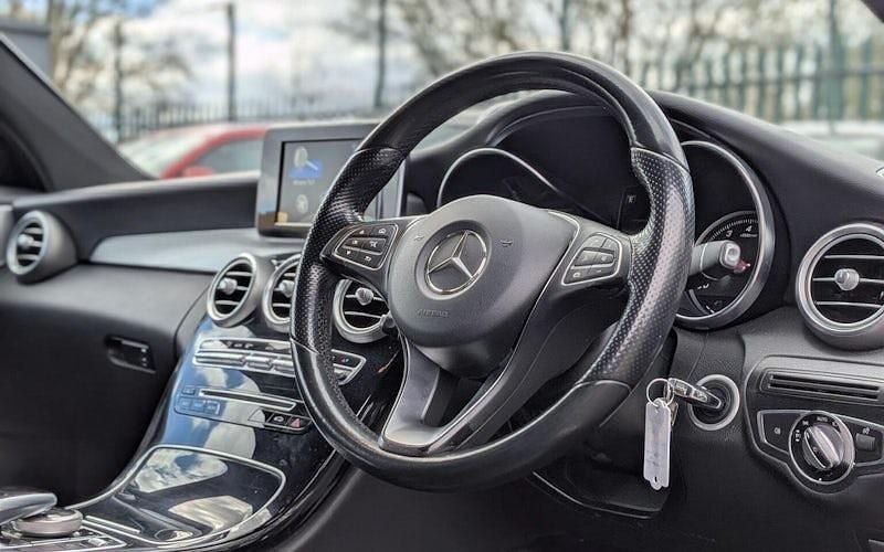 Second-hand Mercedes C200 184 CP (135 kW) 2016 Gri Coupe