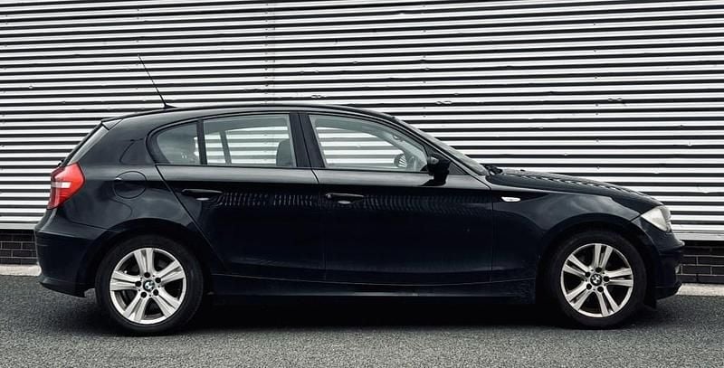Used BMW 118 143 HP (105 kW) 2009 Black Hatchback