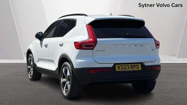 Usado Volvo XC40 Ultimate 194 HP (142 kW) 2023 Branco SUV