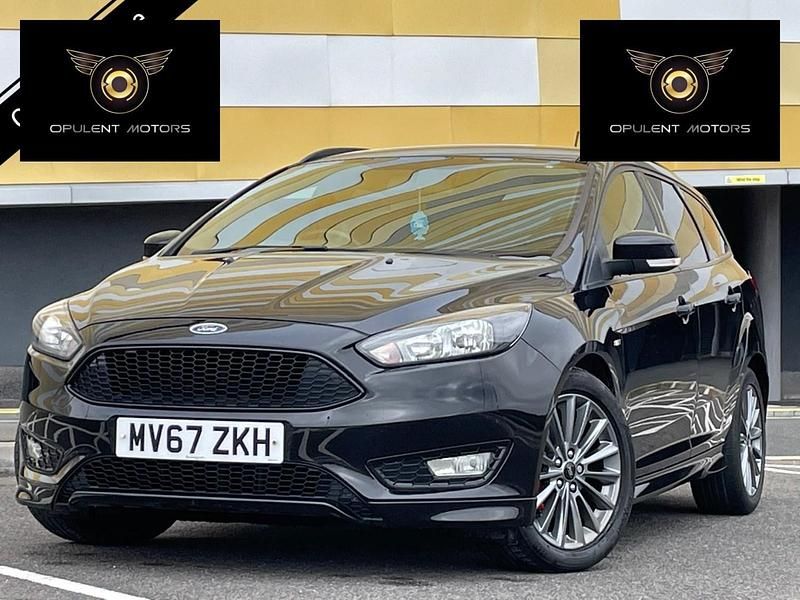 Black Used 2017 Ford Focus ST-Line Estate | £7,150 (Fair price) - Image 1/3