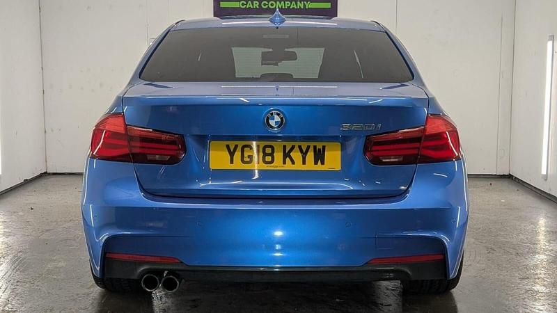 Used BMW 320 M Sport 2018 Blue Sedan