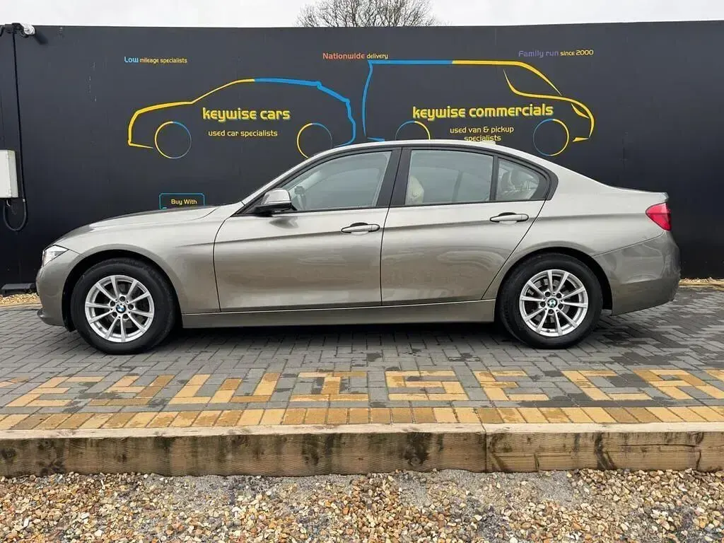 Used BMW 320 Efficient Dynamics 2018 Silver Sedan
