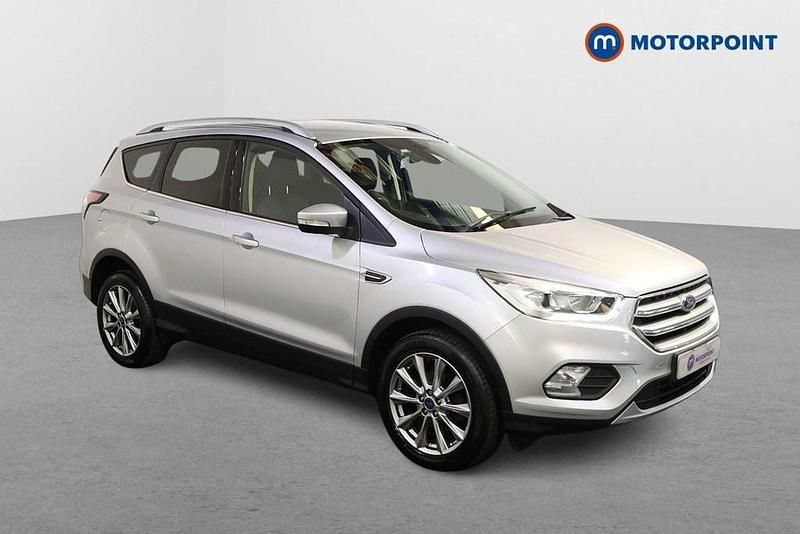 Begagnad Ford Kuga Titanium 150 HK (110 kW) 2019 SUV