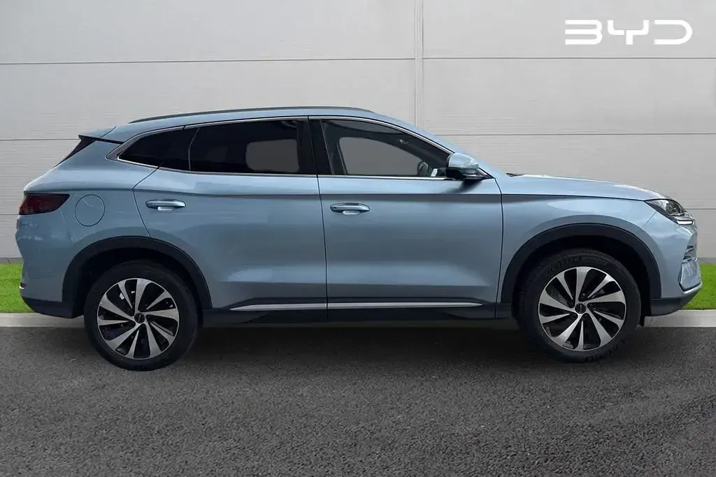Used BYD Seal U Boost 324 HP (238 kW) 2025 Blue SUV