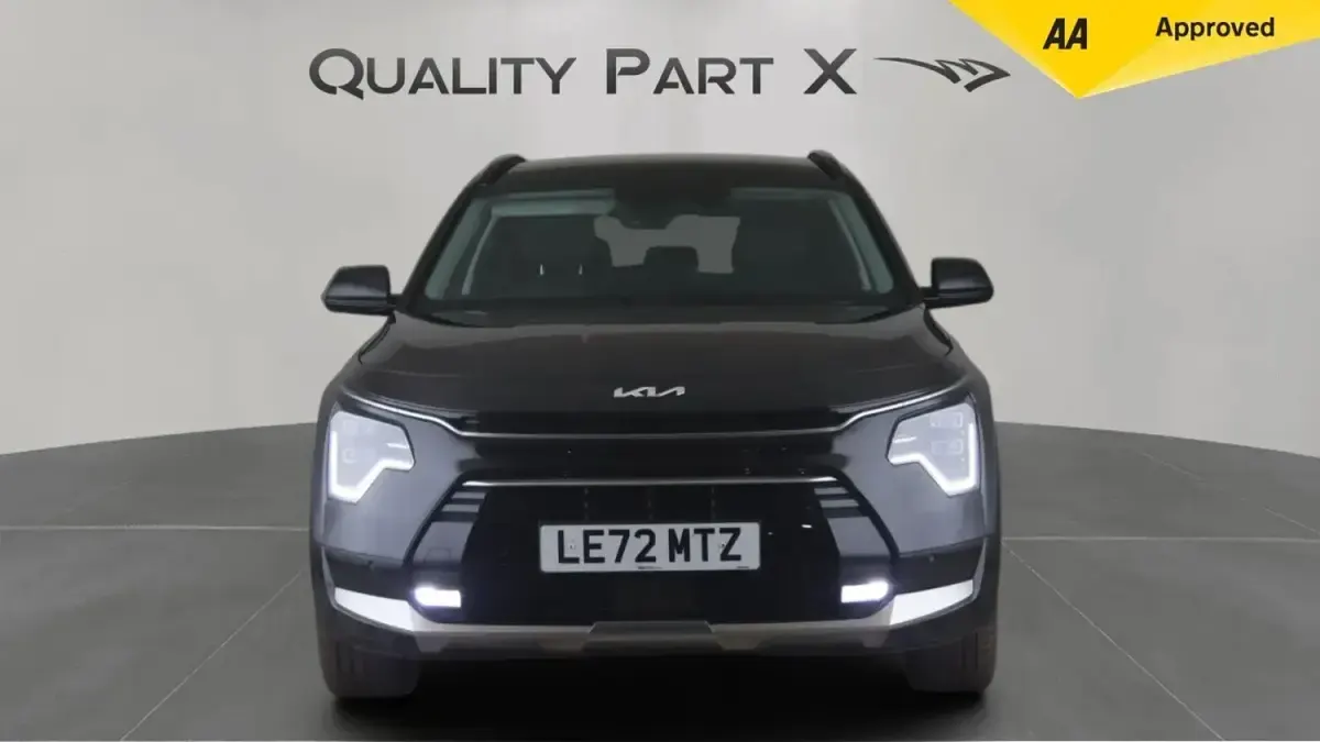 Used Kia Niro 2023 Black SUV