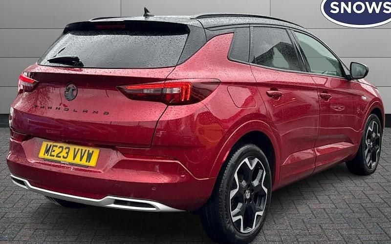 Used Vauxhall Grandland X Ultimate 131 HP (96 kW) 2023 Red SUV