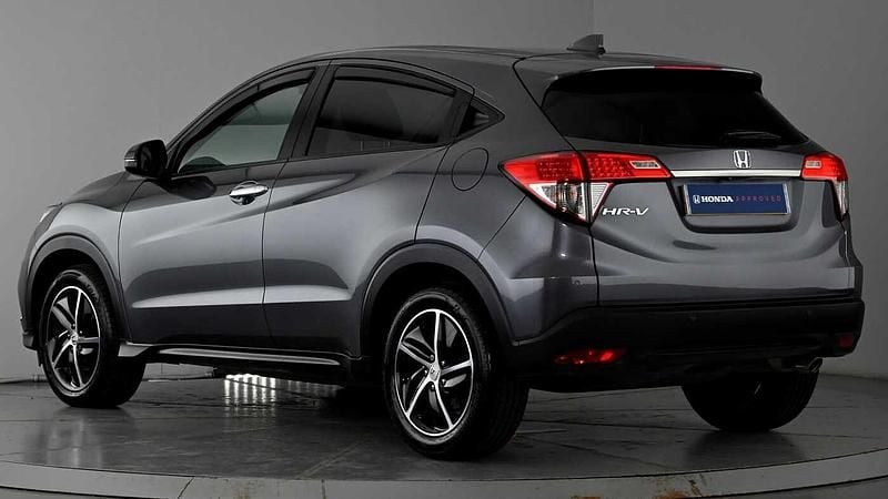 Used Honda HR-V SE 130 HP (95 kW) 2020 Metallic meteoroid grey SUV
