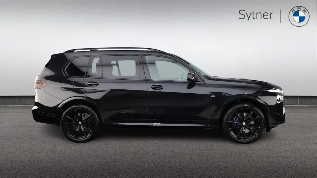 Used BMW X7 M Sport 376 HP (276 kW) 2024 Black SUV