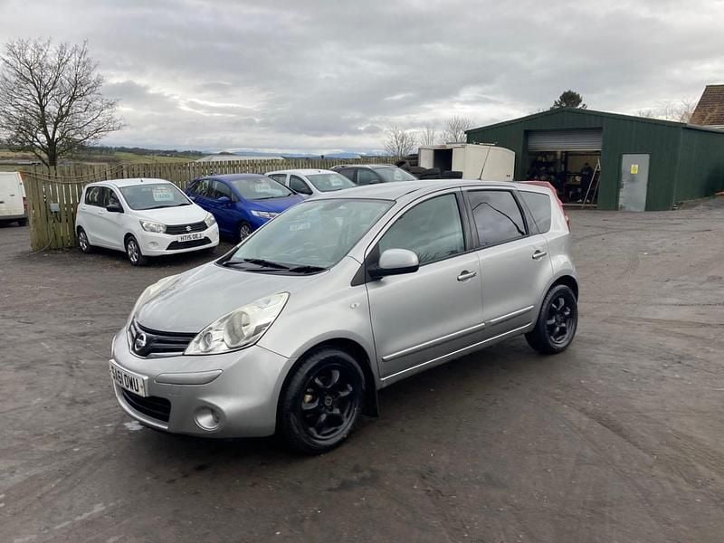 Used Nissan Note Tekna 2011 Silver Hatchback