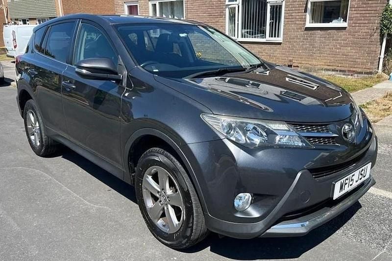 Grey metallic Used 2015 Toyota RAV4 Business Edition SUV | £7,795 (Fair price) - Image 1/1