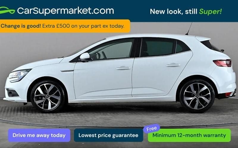 Used Renault Mégane IV Iconic 116 HP (85 kW) 2020 White Hatchback