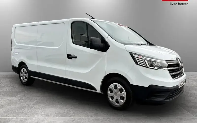Used Renault Trafic Business 131 HP (96 kW) 2023 MPV