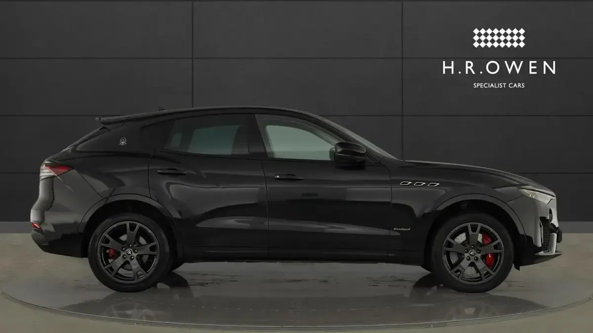 Used Maserati GranSport 350 HP (257 kW) 2020 Black Estate