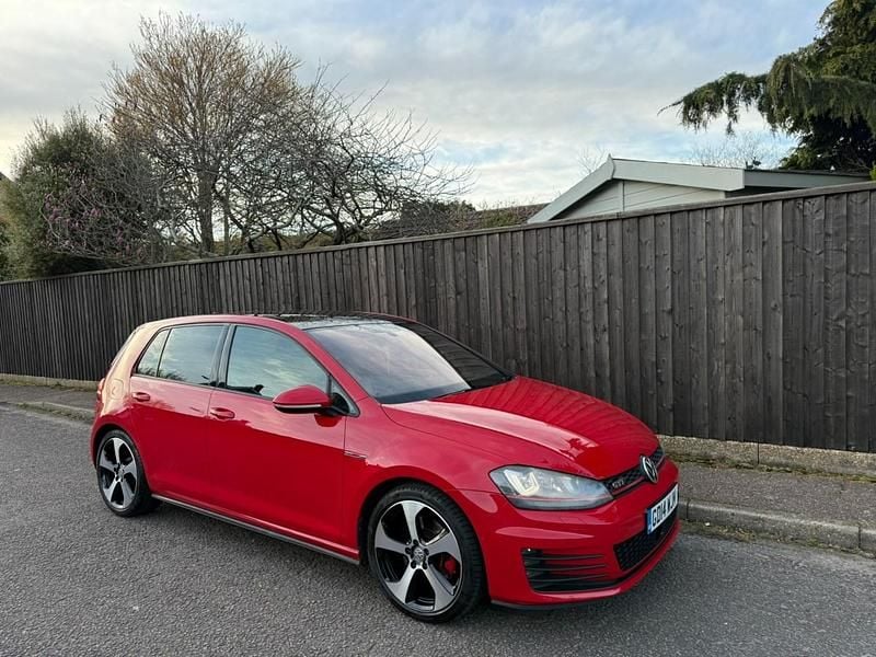 Used VW Golf VII GTI 2014 Red Hatchback
