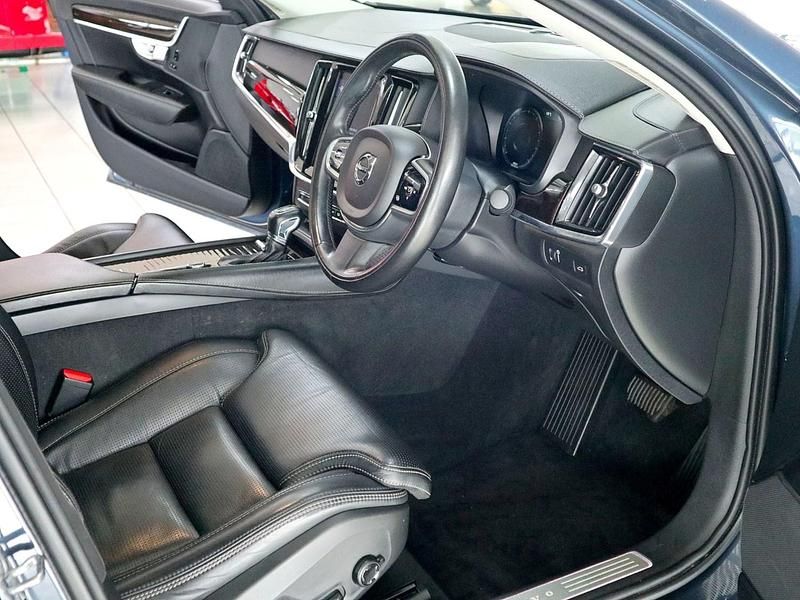 Used Volvo S90 Inscription 2018 Blue Sedan