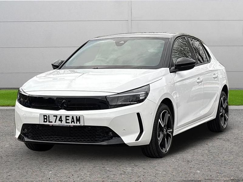 Used Vauxhall Corsa S 99 HP (72 kW) 2024 White Hatchback