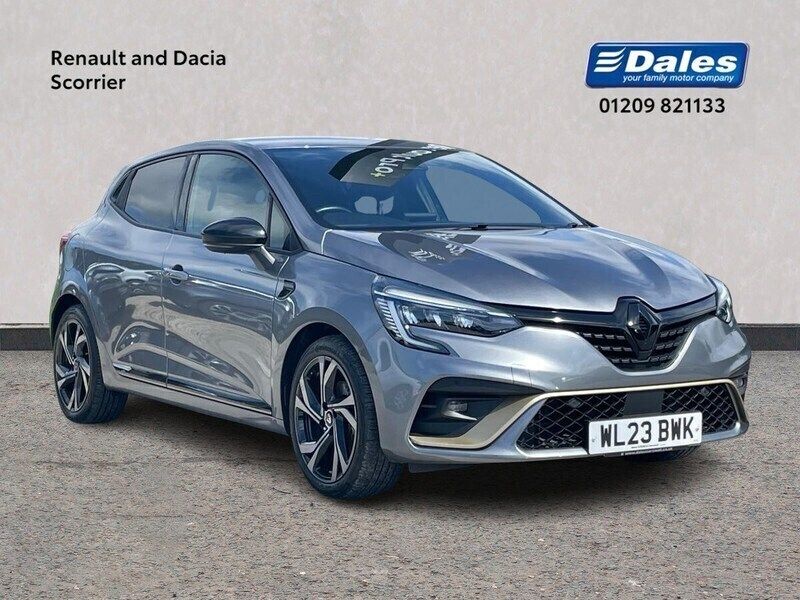 Metallic shadow grey Used 2023 Renault Clio V Engineered Hatchback | £18,000 (Fair price) - Image 1/4