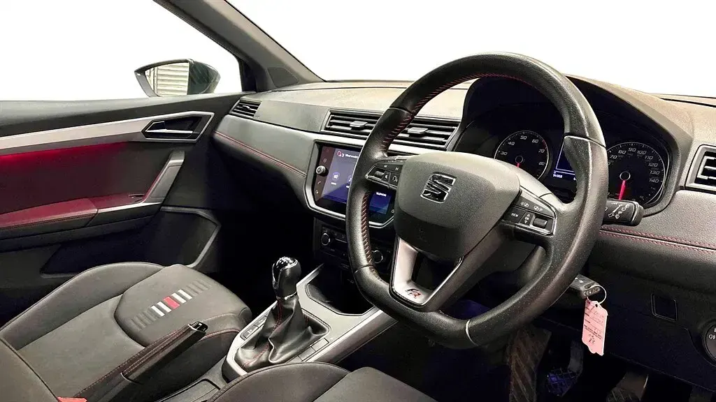 Used Seat Arona FR 110 HP (80 kW) 2021 Black SUV
